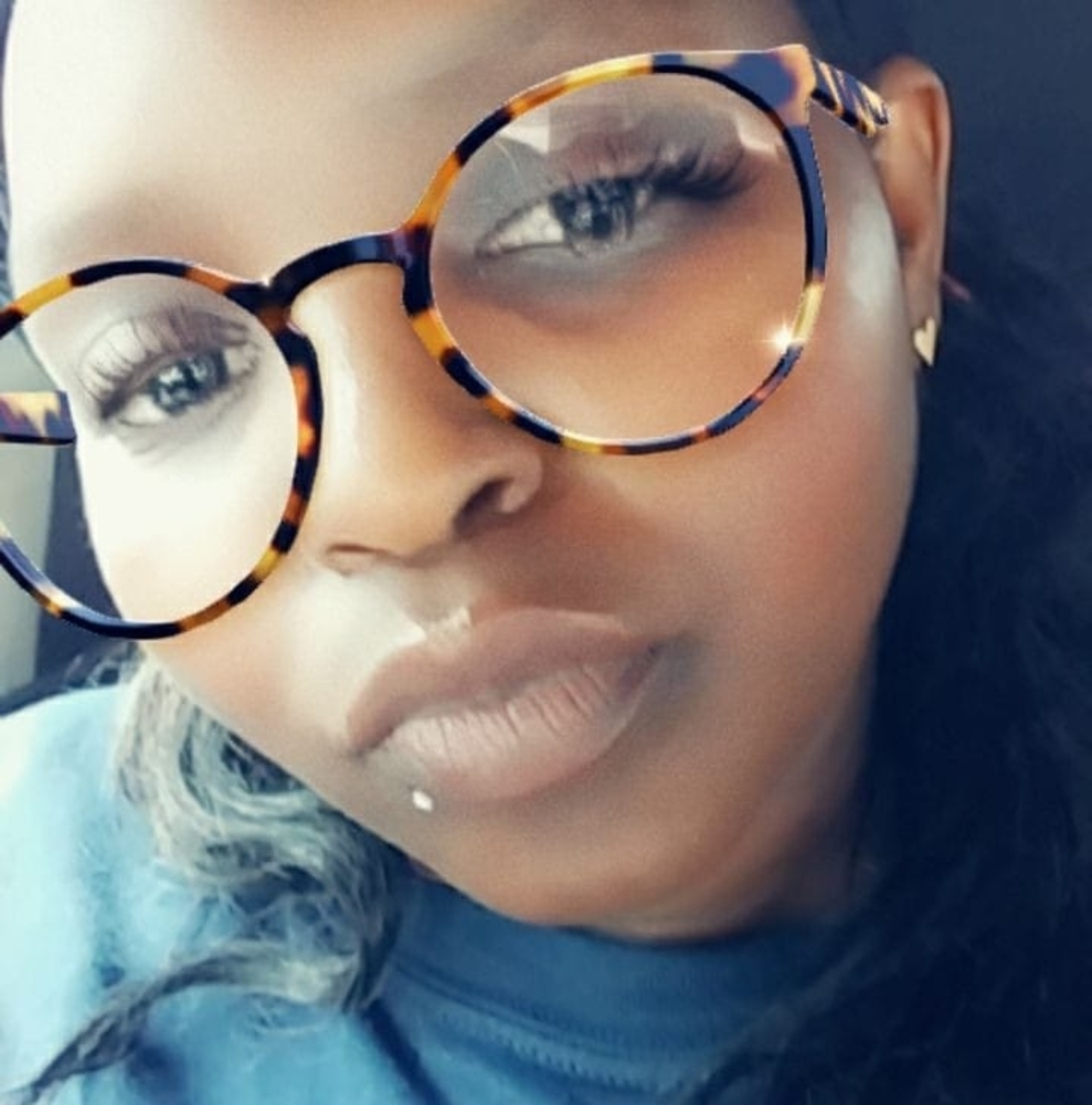 Meet your Posher, Christal